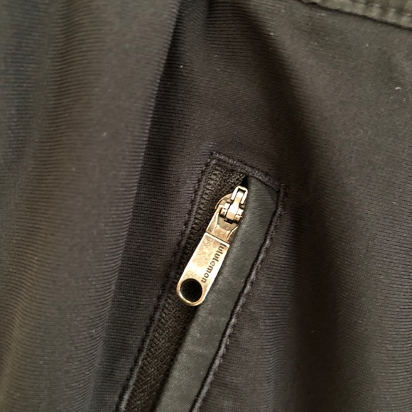 LULULEMON Warpcity Warpstreme Zip Pocket Jogger Pants in Black - Picture 8 of 12